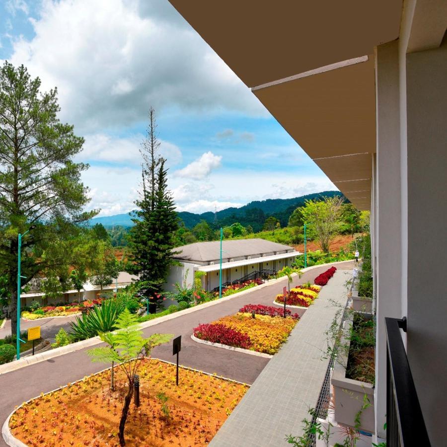 The Balcone Suites & Resort Bukittinggi Exterior foto