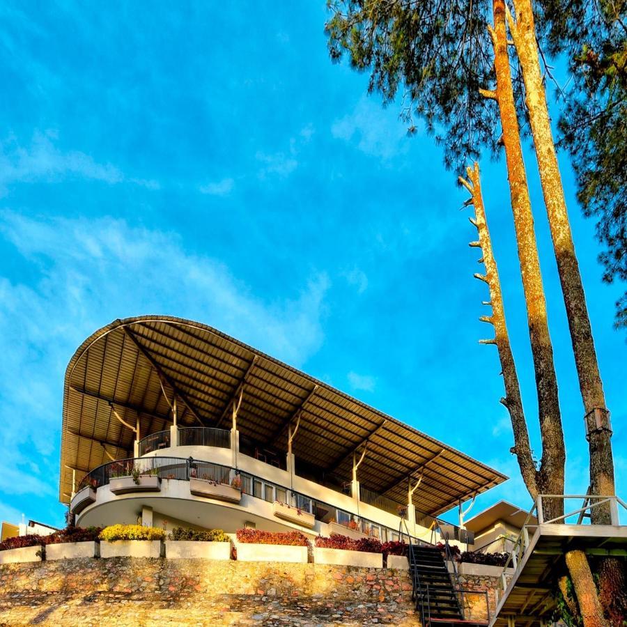 The Balcone Suites & Resort Bukittinggi Exterior foto